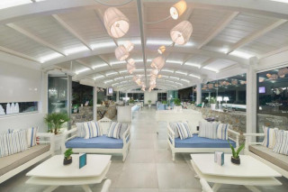 Hotel Ikaros Beach Luxury Resort & Spa 