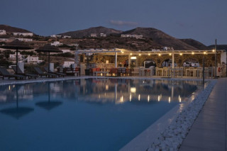 Biseri Kikladov: Paros - Hotel Paros Bay