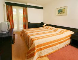 hotel-1